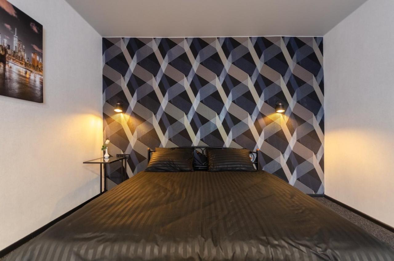 Samira 2 Apartment Kiev Ngoại thất bức ảnh