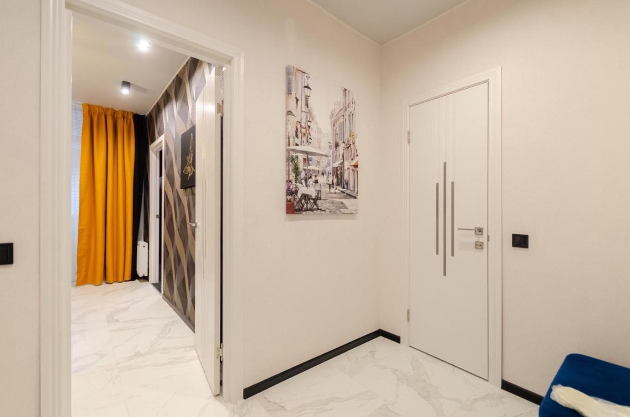 Samira 2 Apartment Kiev Ngoại thất bức ảnh